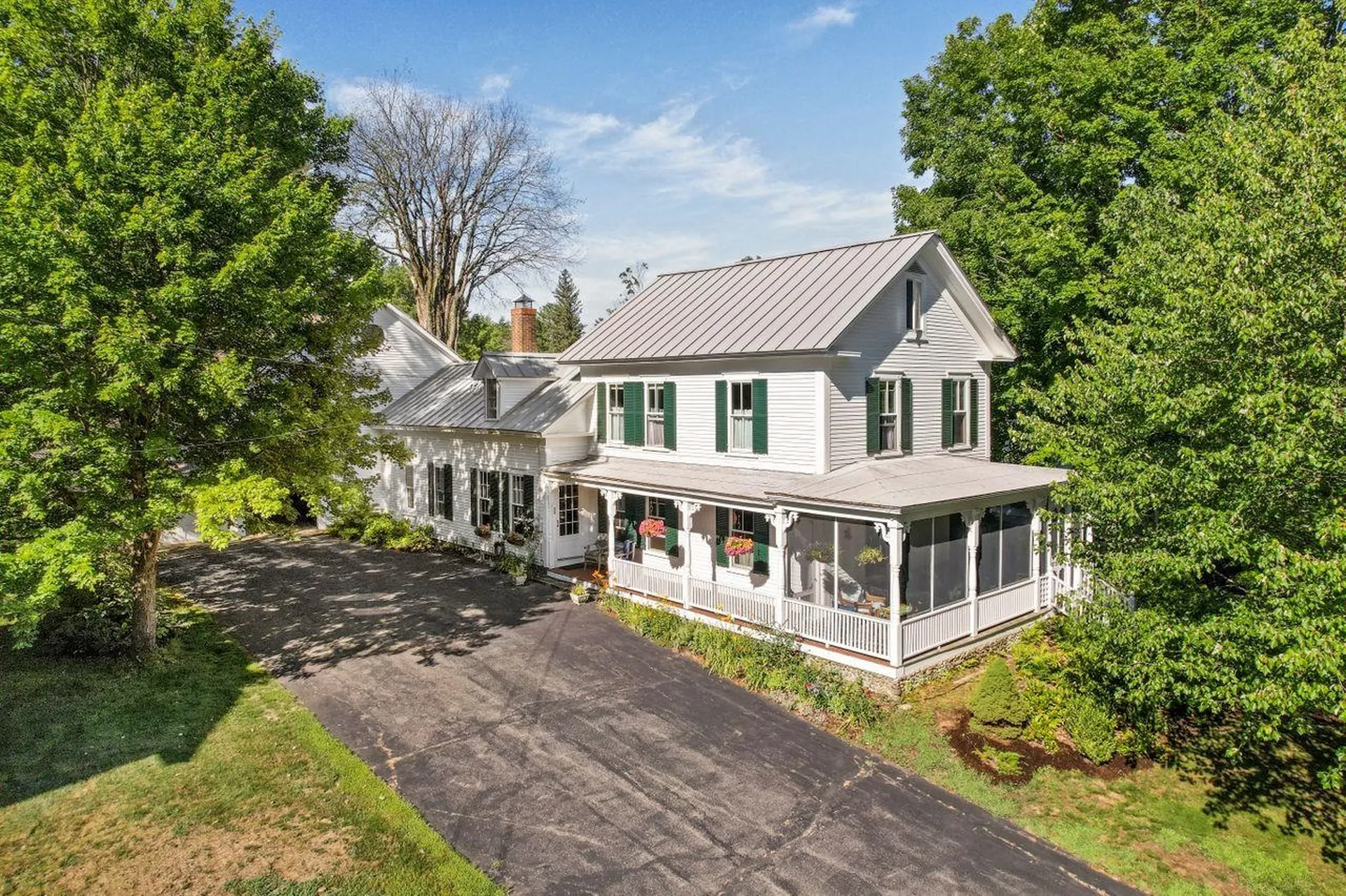 163 Main Street New Hampton NH 03256