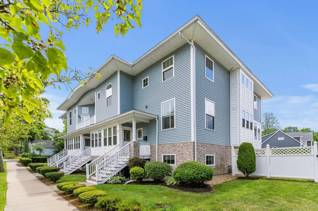 34 Madison Street Portsmouth NH 03801