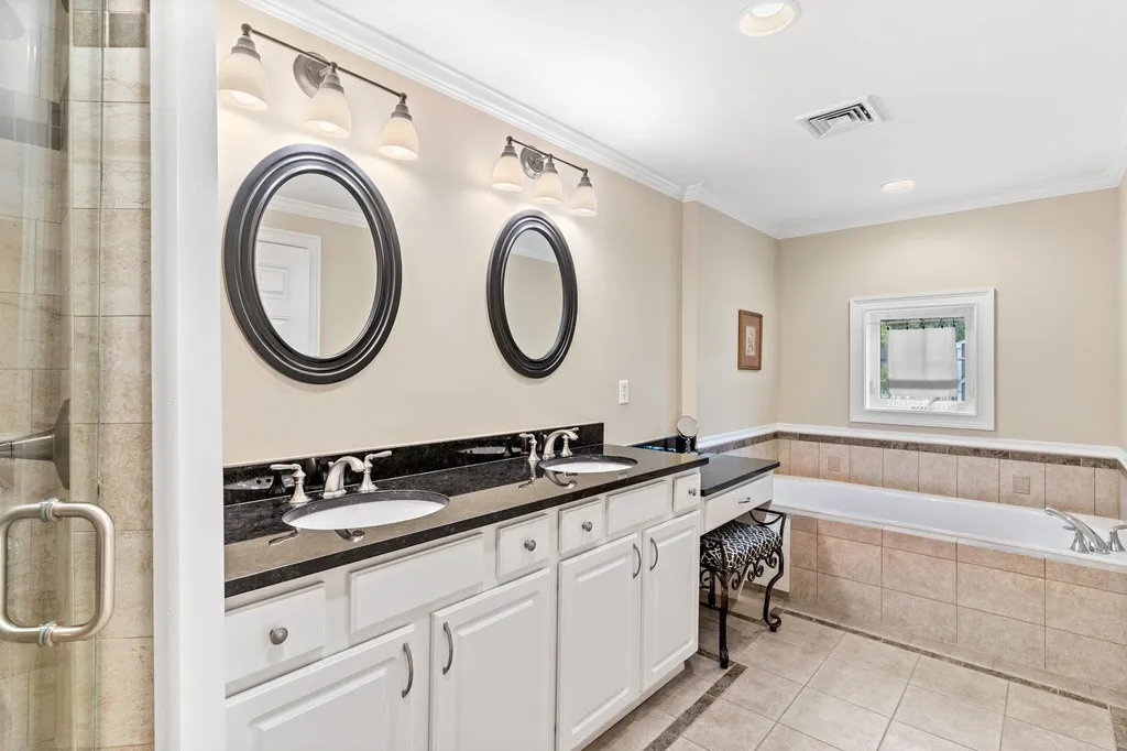 34 Madison Street Portsmouth NH 03801