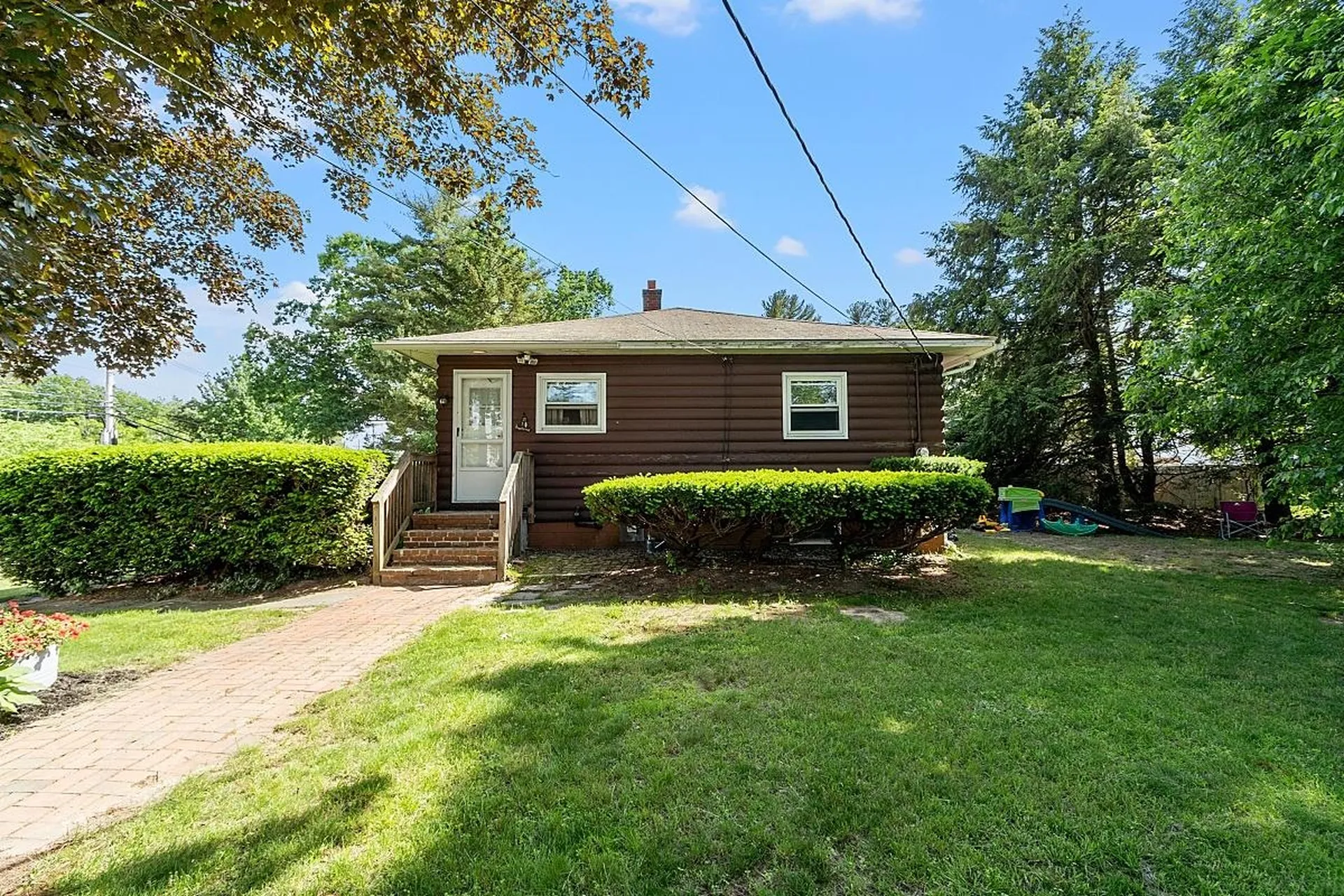 77 N Main Street Salem NH 03079