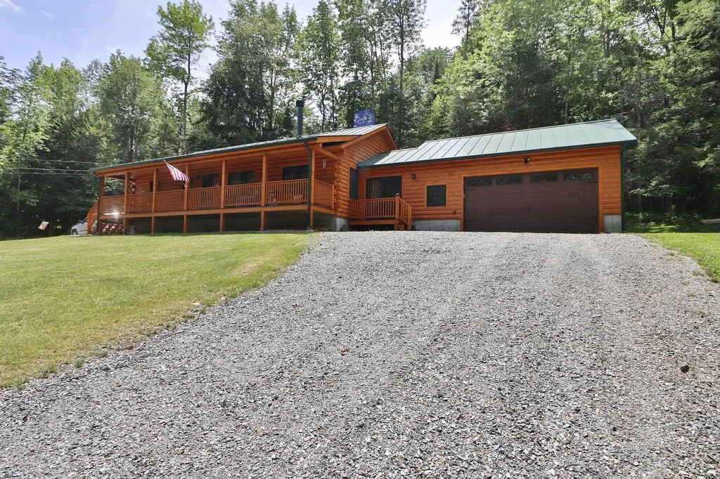 11 Amherst Lane Haverhill NH 03785