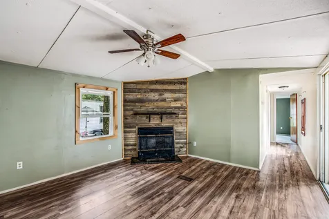 343 Old Lake Shore Road Gilford NH 03249