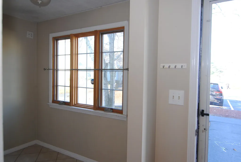 223 Fox Hollow Drive Hudson NH 03051