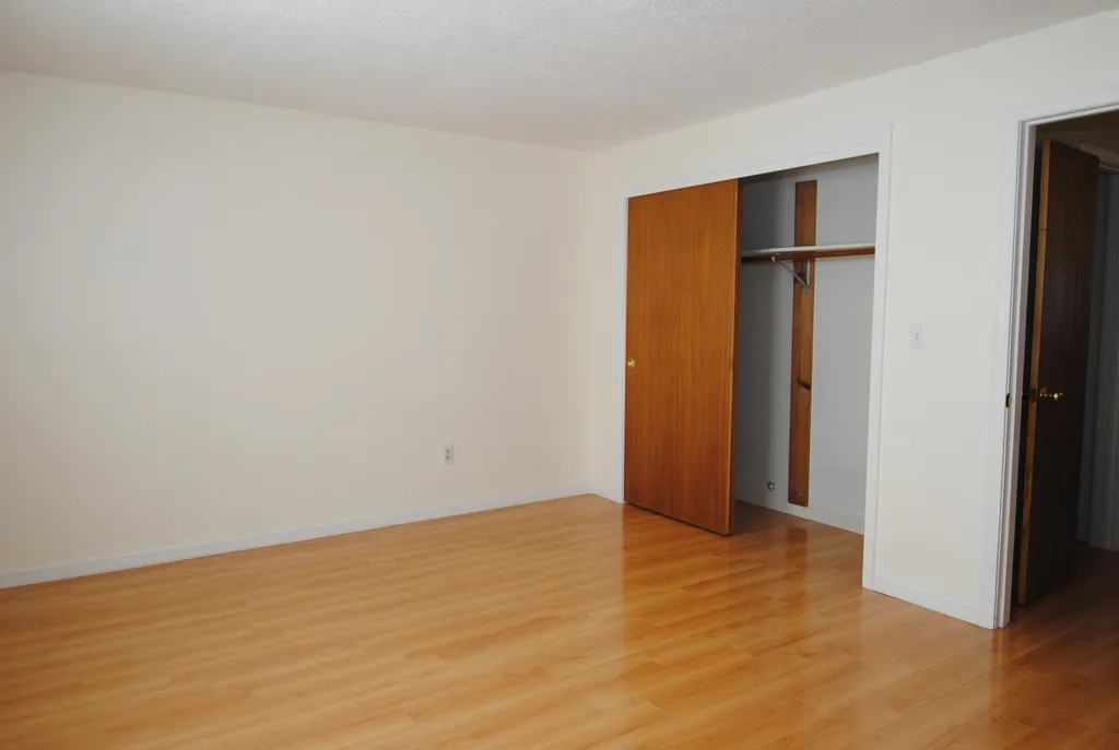 223 Fox Hollow Drive Hudson NH 03051