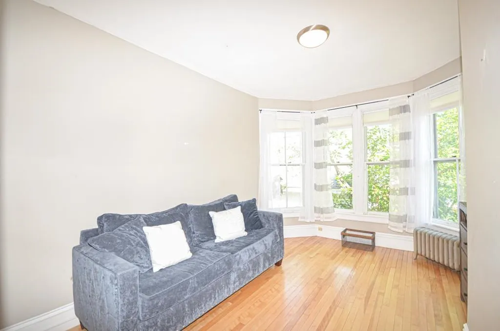 2288 Elm Street Manchester NH 03104