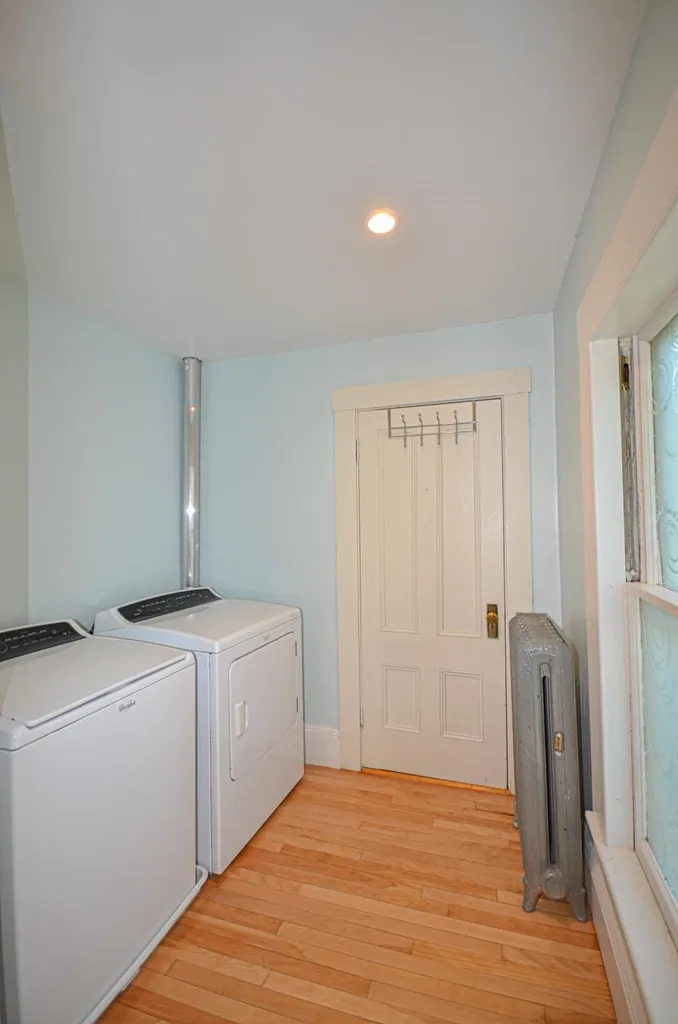 2288 Elm Street Manchester NH 03104