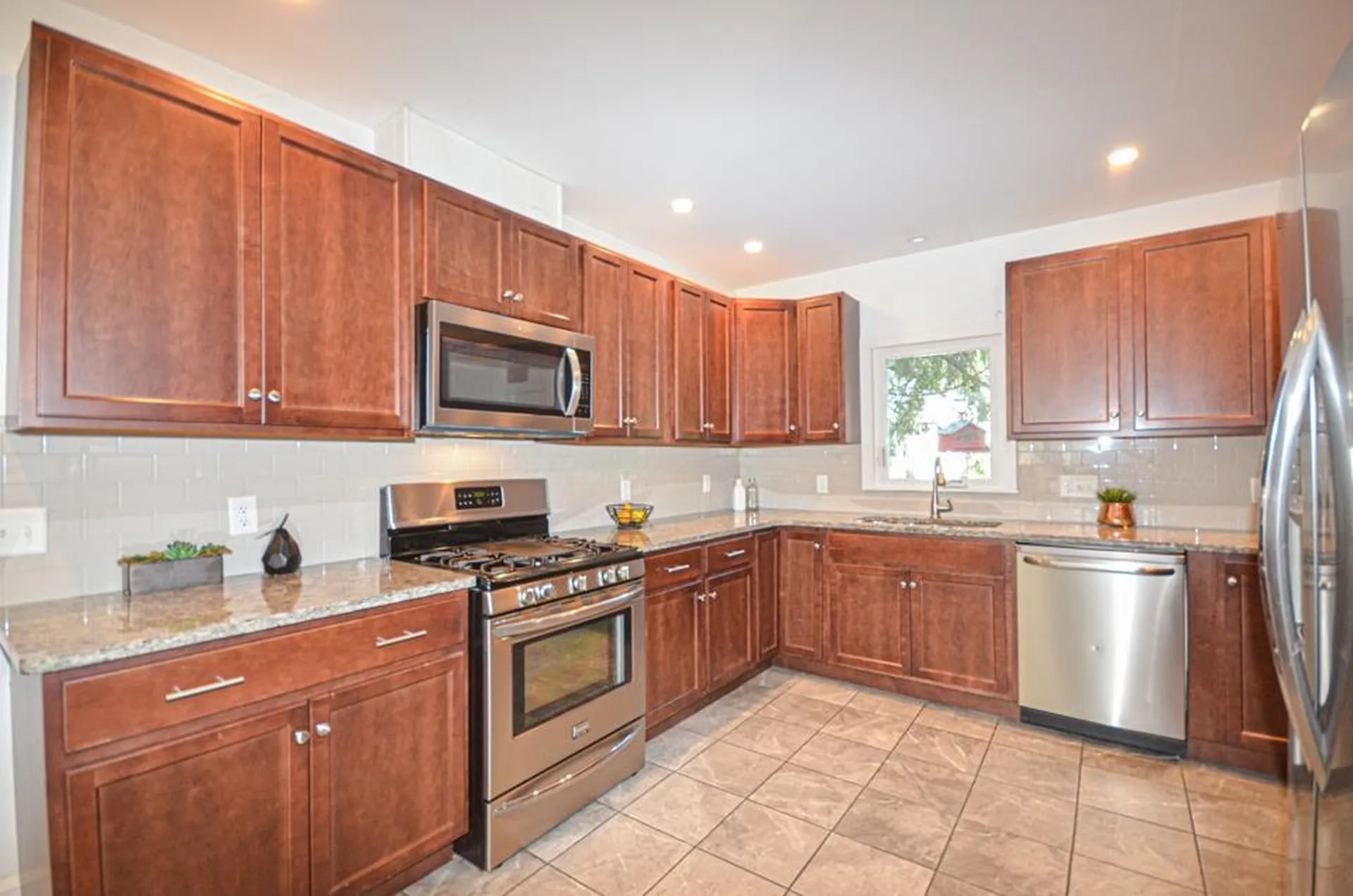2288 Elm Street Manchester NH 03104
