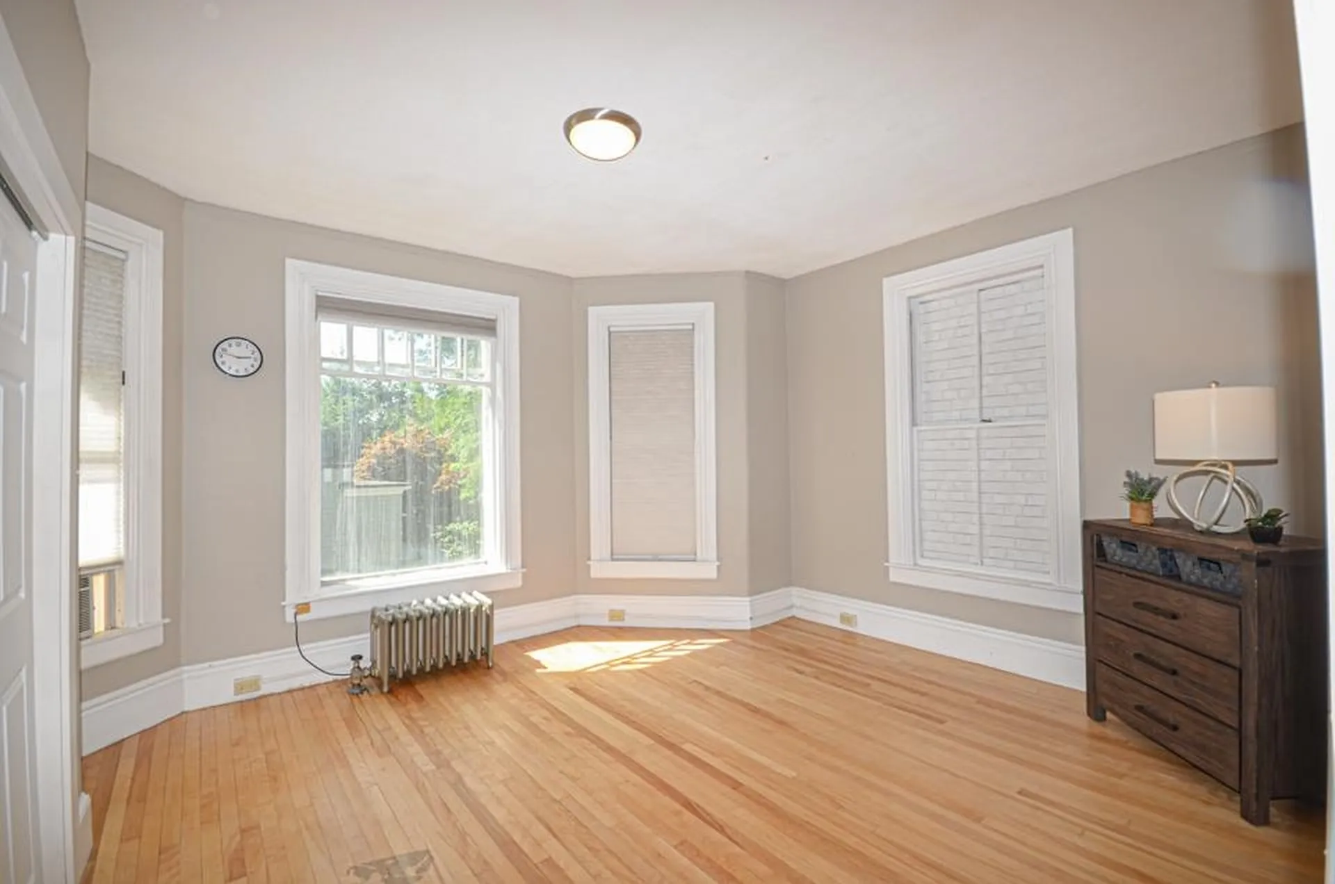 2288 Elm Street Manchester NH 03104