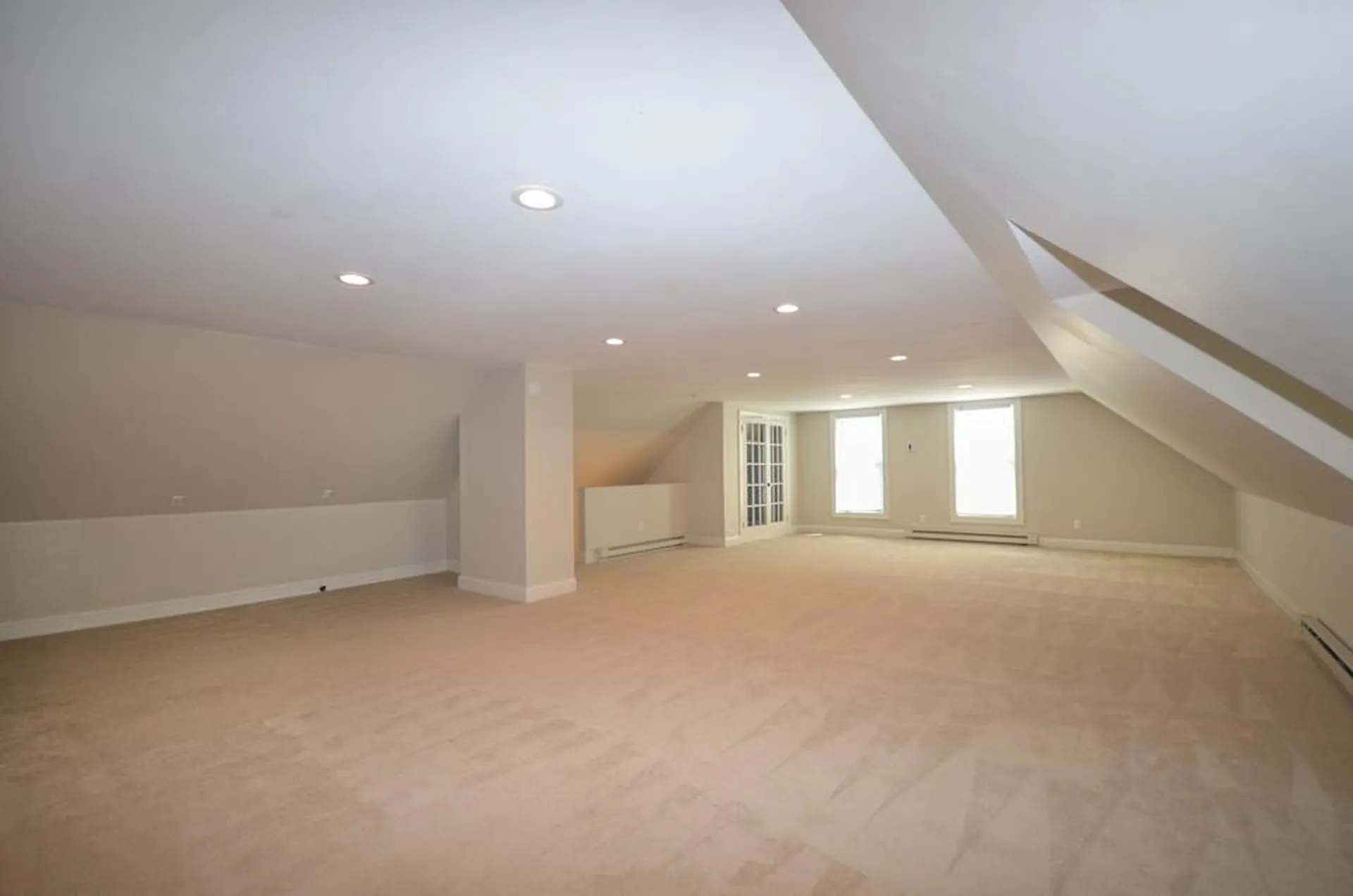 2288 Elm Street Manchester NH 03104