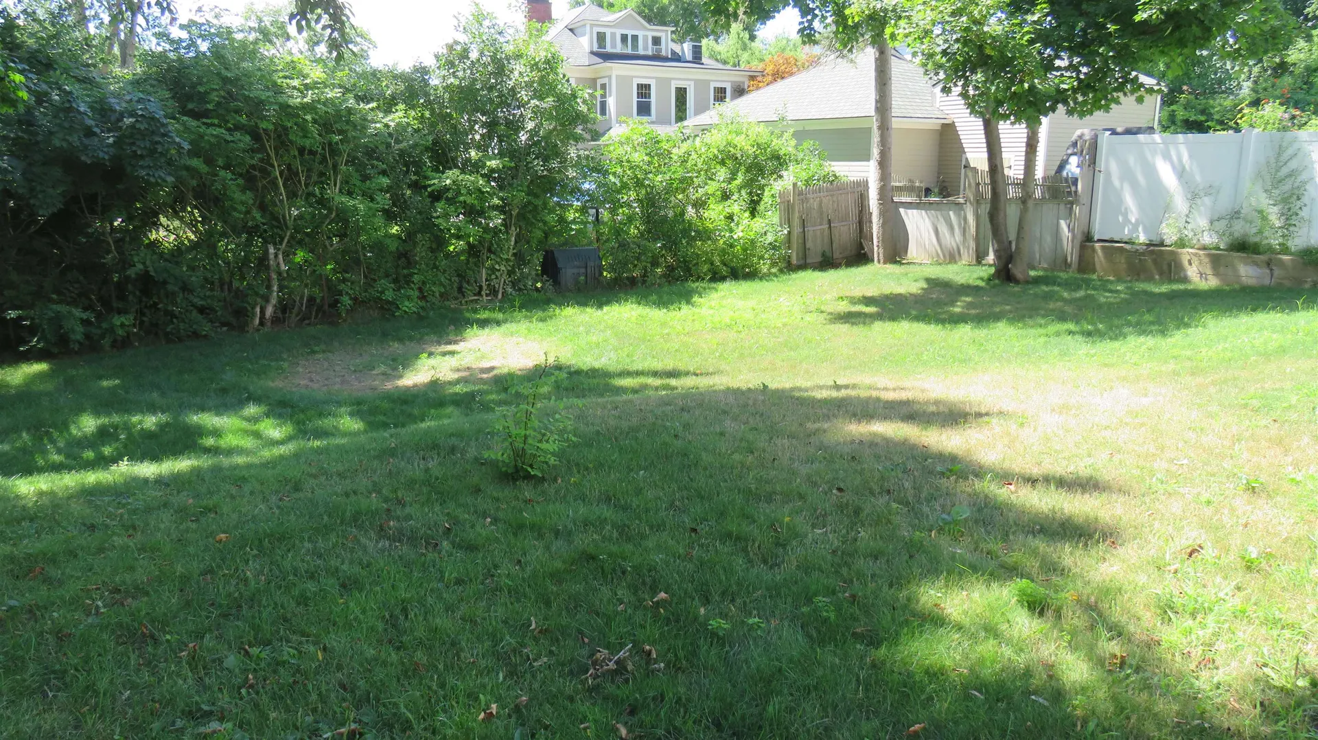 2288 Elm Street Manchester NH 03104