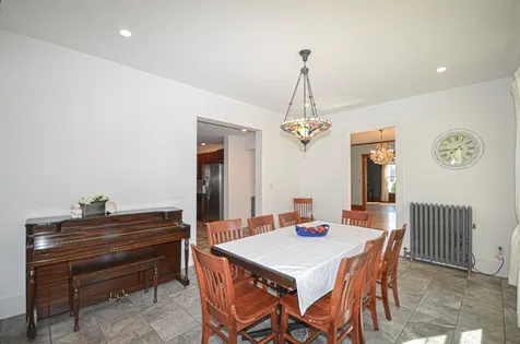 2288 Elm Street Manchester NH 03104