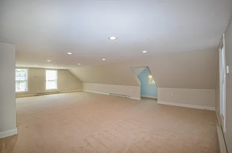2288 Elm Street Manchester NH 03104