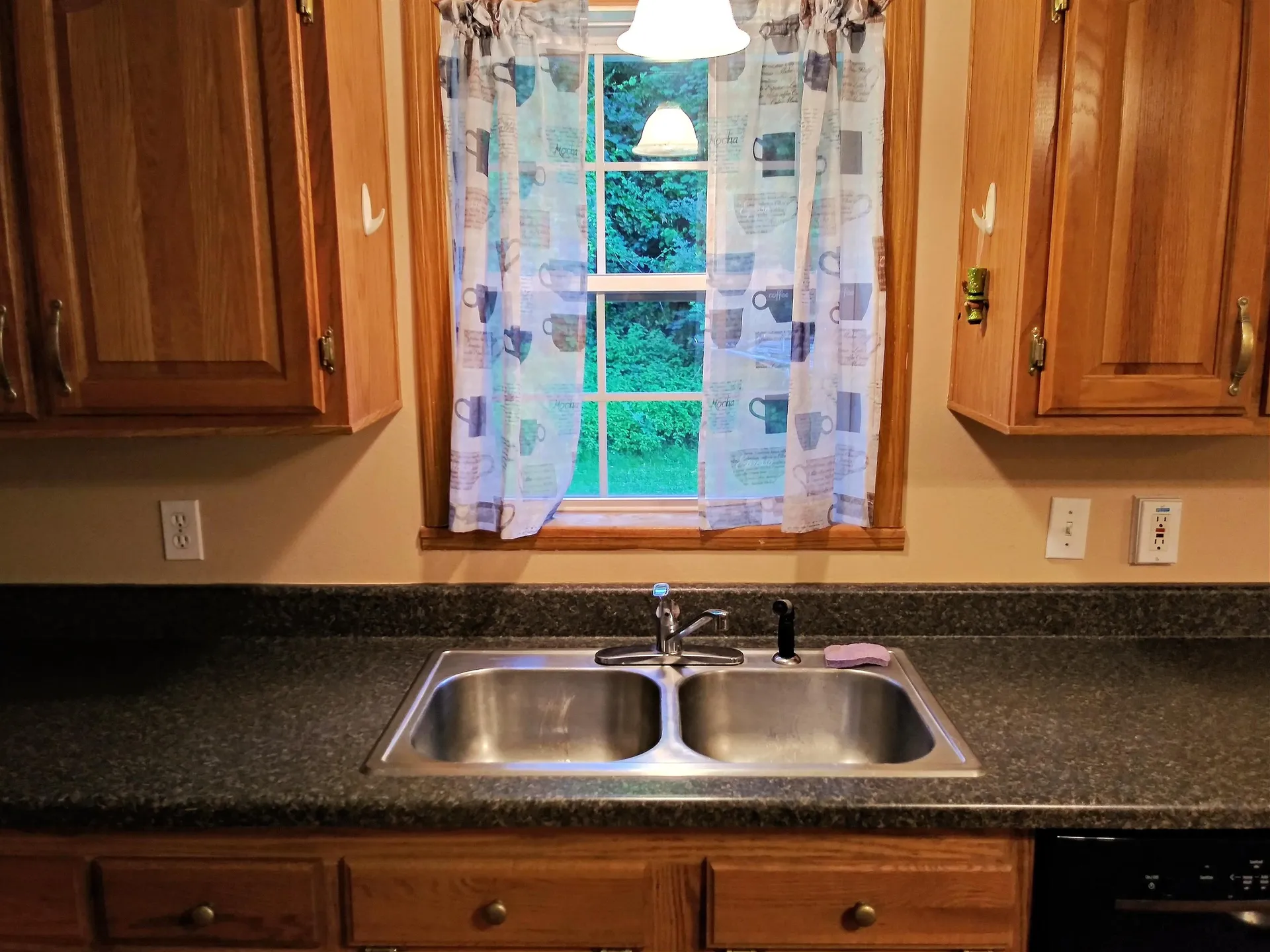 10 Webster Avenue Claremont NH 03743
