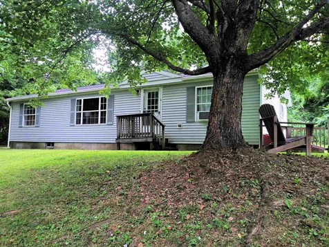 10 Webster Avenue Claremont NH 03743