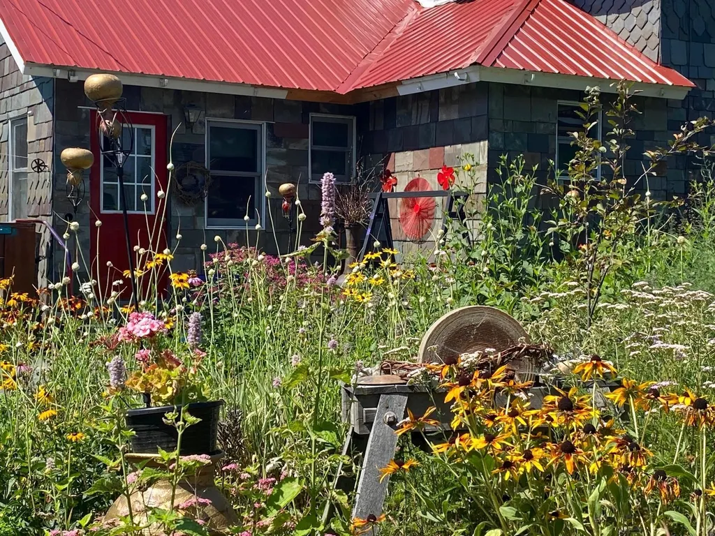 489 Granville Street Poultney VT 05764
