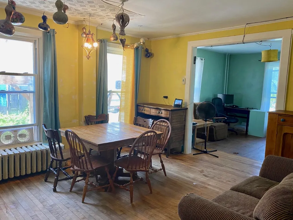 489 Granville Street Poultney VT 05764