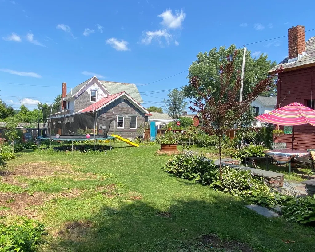 489 Granville Street Poultney VT 05764
