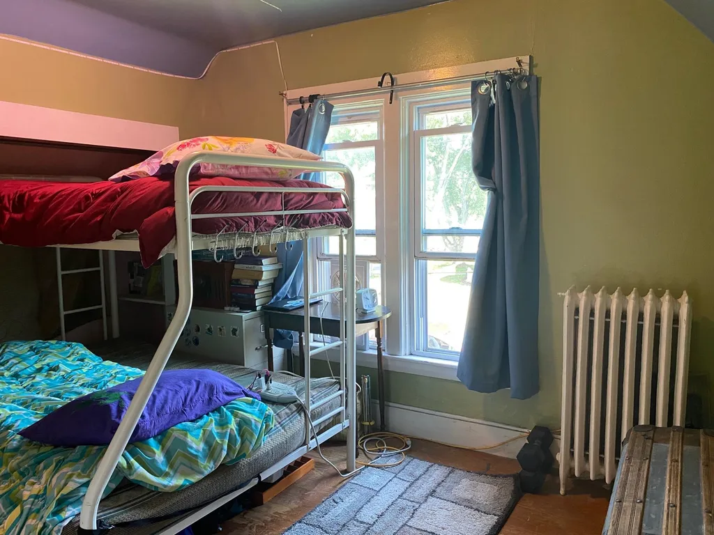 489 Granville Street Poultney VT 05764