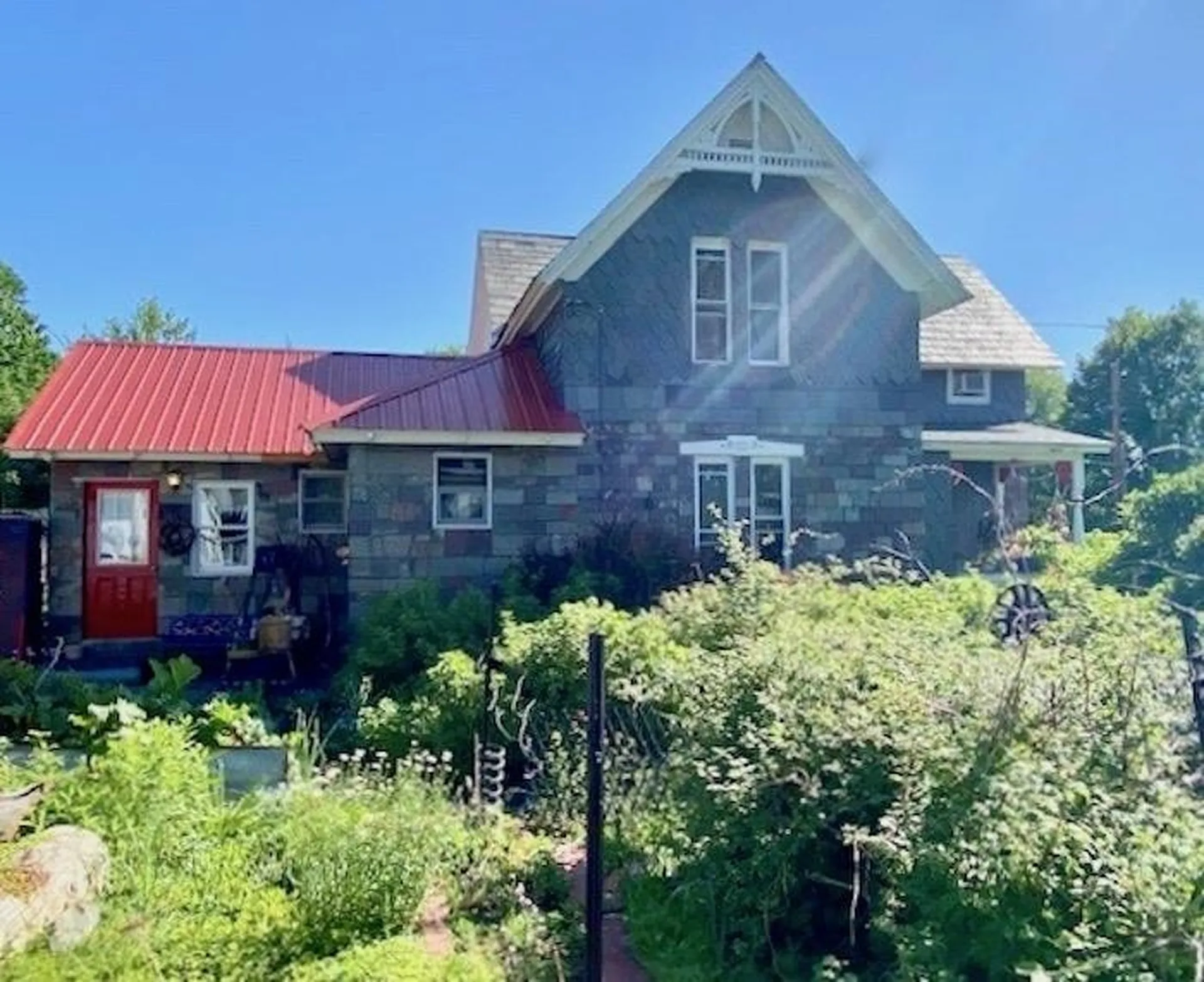 489 Granville Street Poultney VT 05764