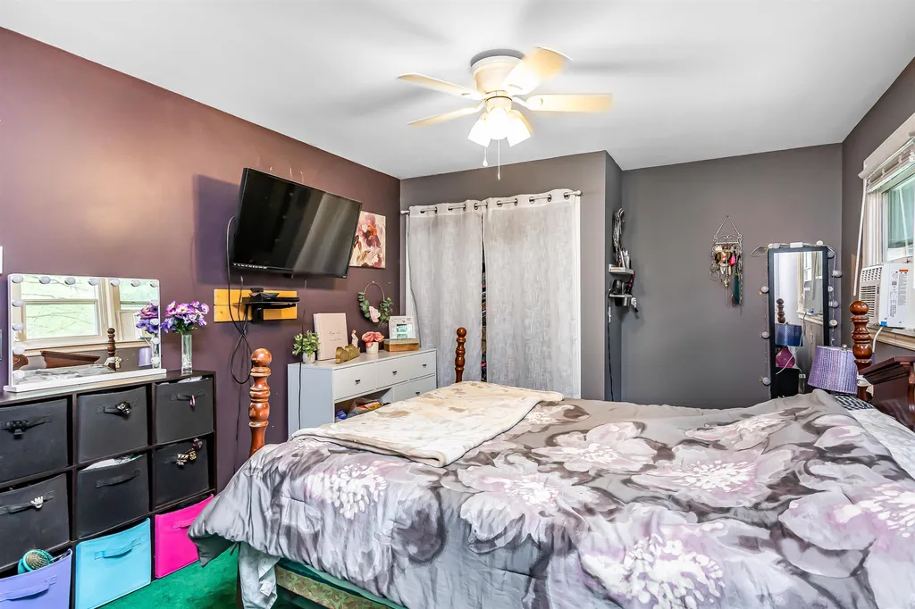 86 Pinecrest Drive Essex Junction VT 05452