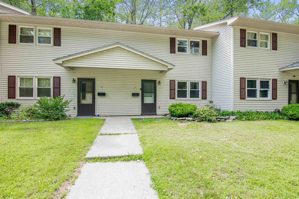 86 Pinecrest Drive Essex Junction VT 05452