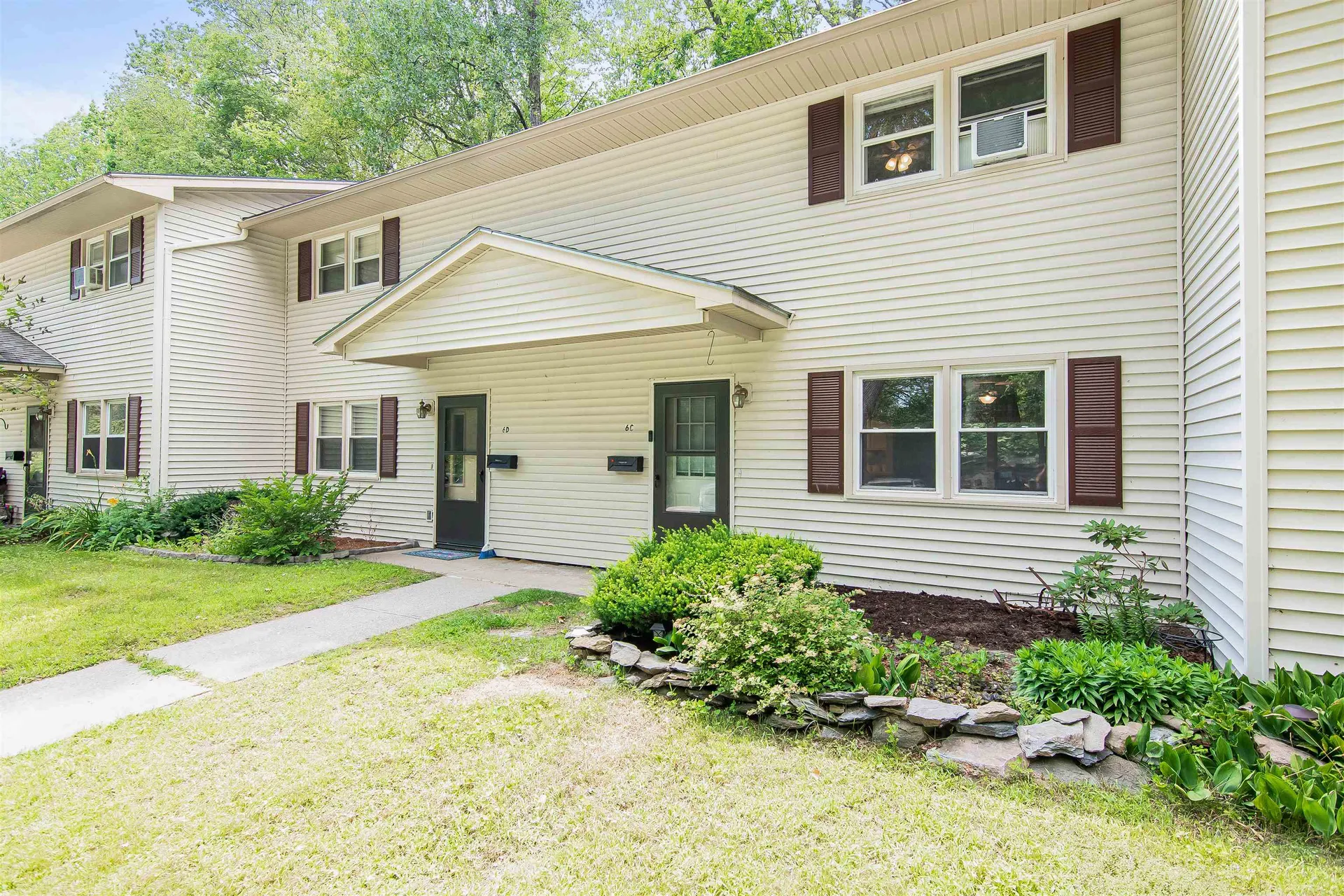 86 Pinecrest Drive Essex Junction VT 05452