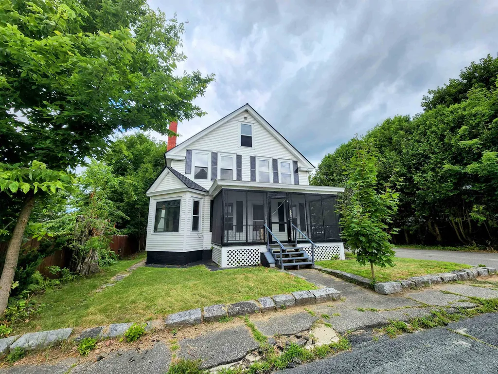 19 Elm Street Haverhill NH 03785