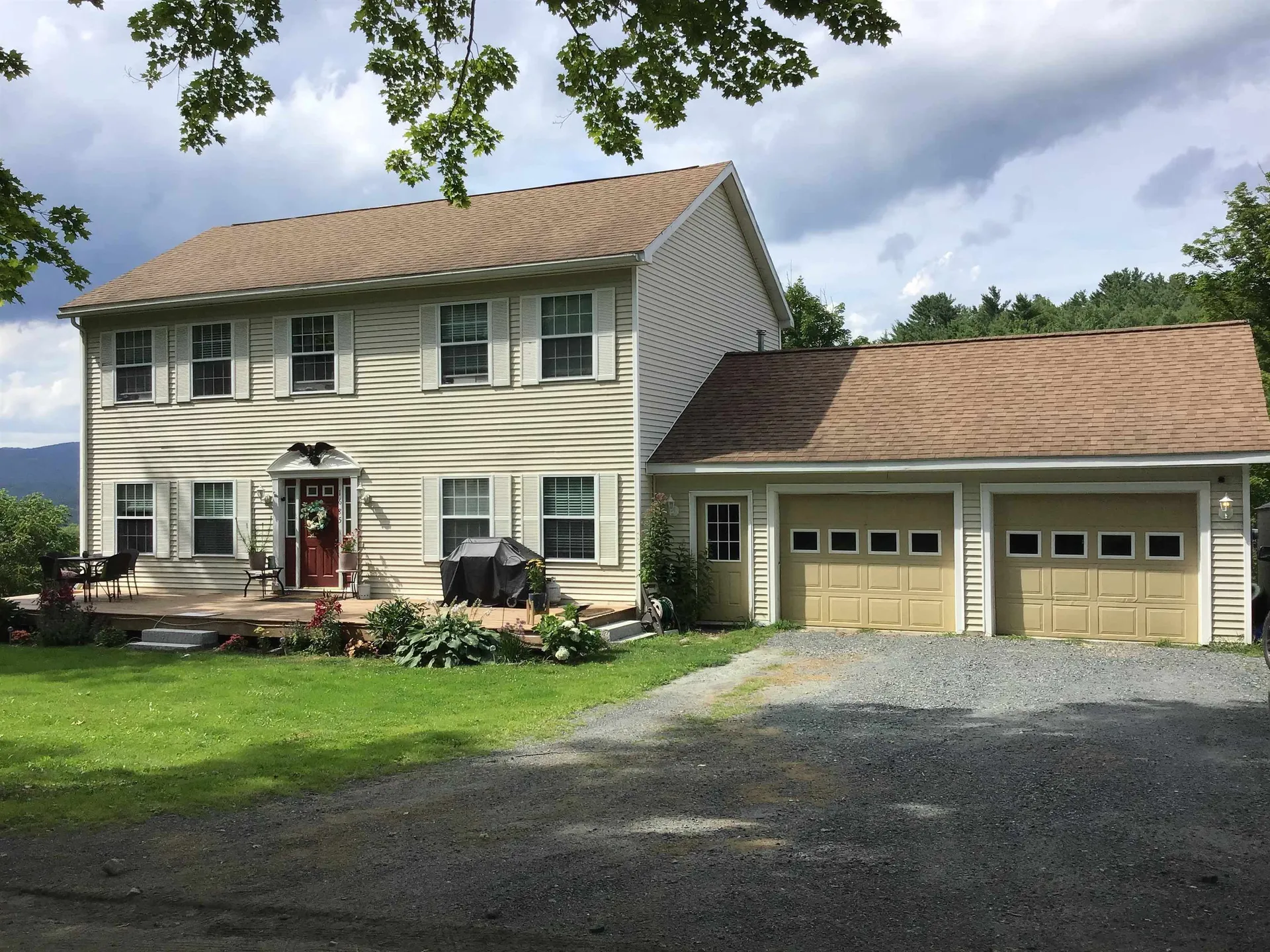 1685 Bliss Road Hartford VT 05001
