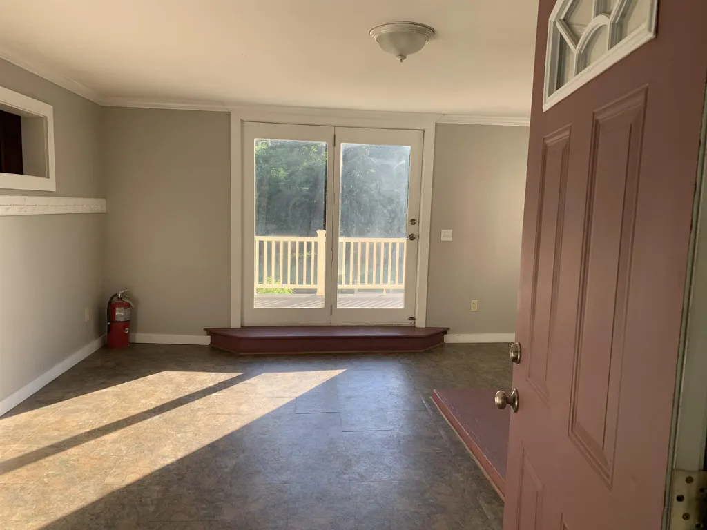105 Pleasant Lane Barton VT 05855