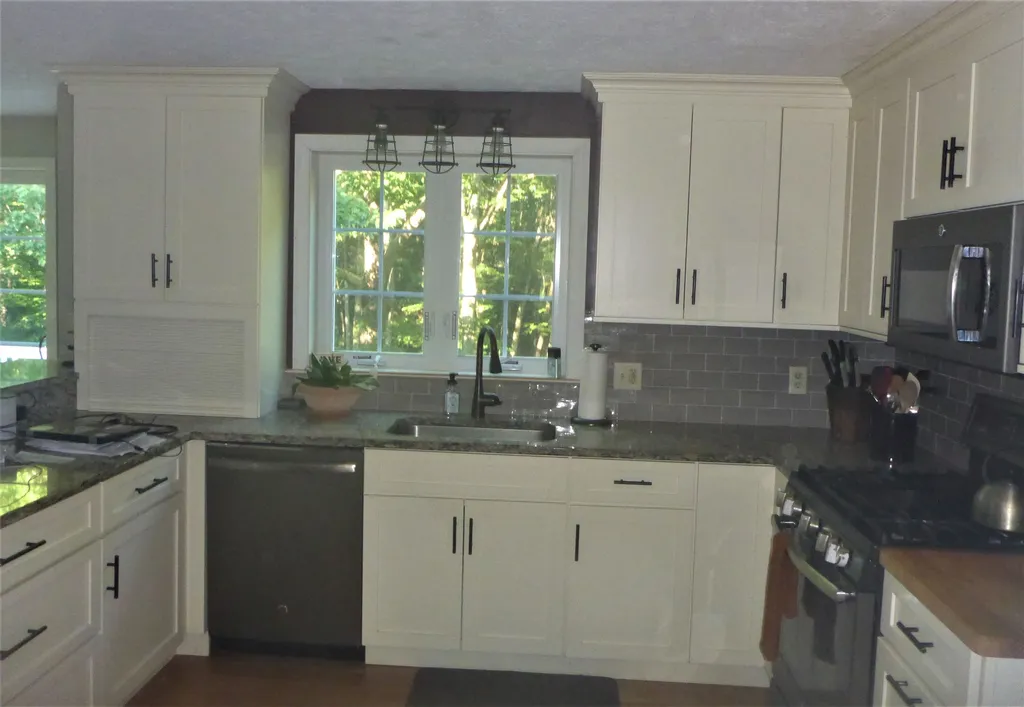 229 France Road Barrington NH 03825