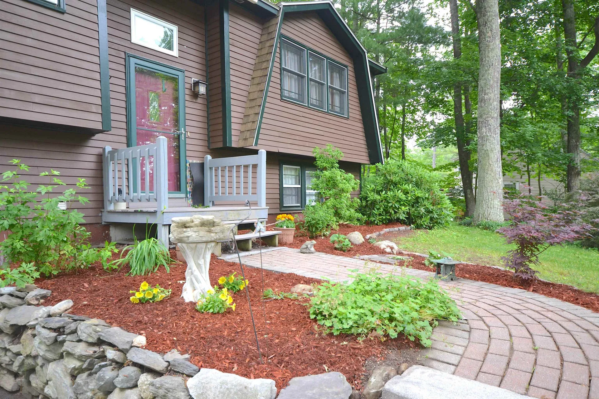 185 High Range Road Londonderry NH 03053