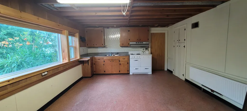 3802 Lake Road Newport Town VT 05857