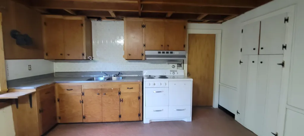 3802 Lake Road Newport Town VT 05857