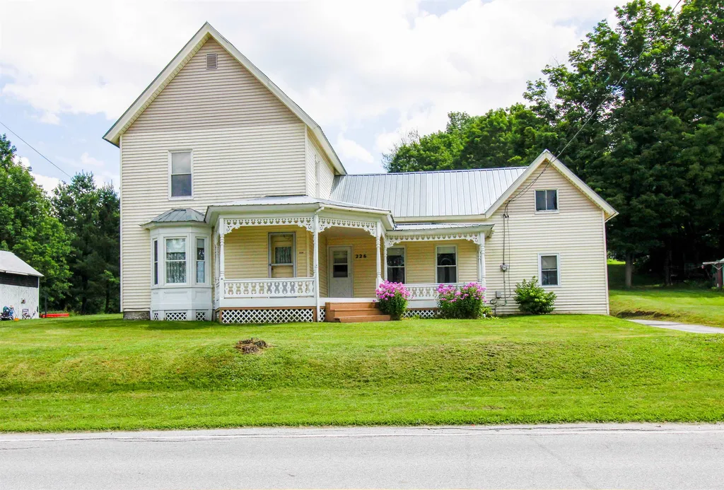 226 Province Street Richford VT 05476