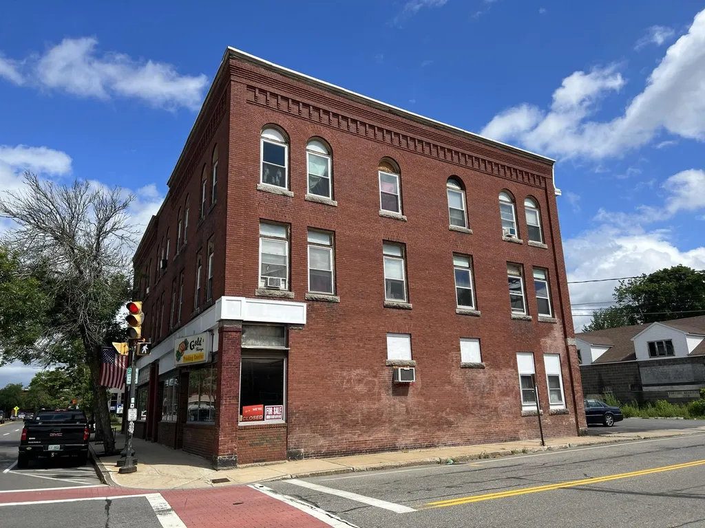 50 South Main Street Rochester NH 03867