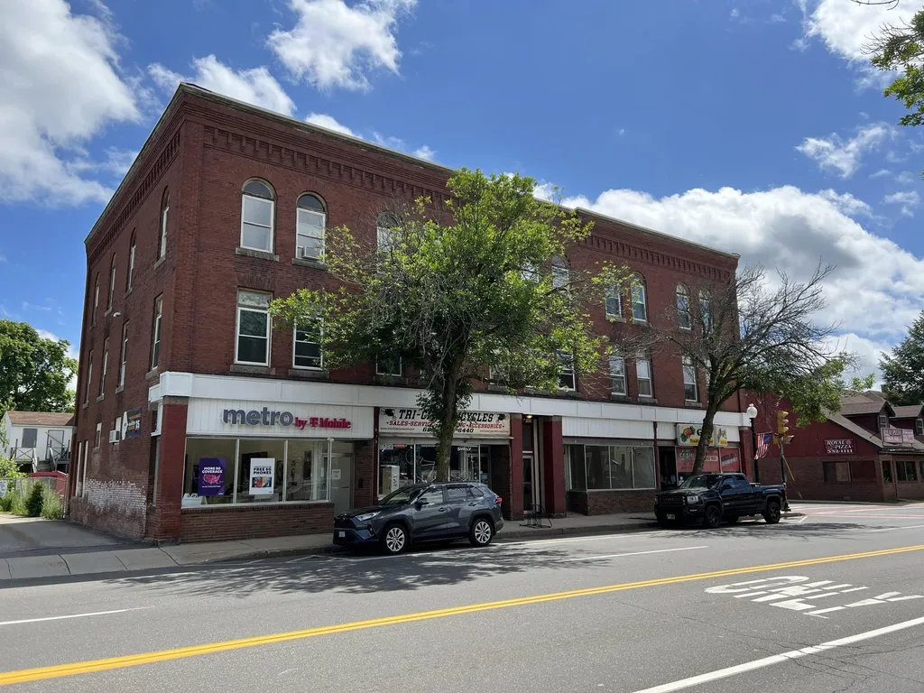 50 South Main Street Rochester NH 03867