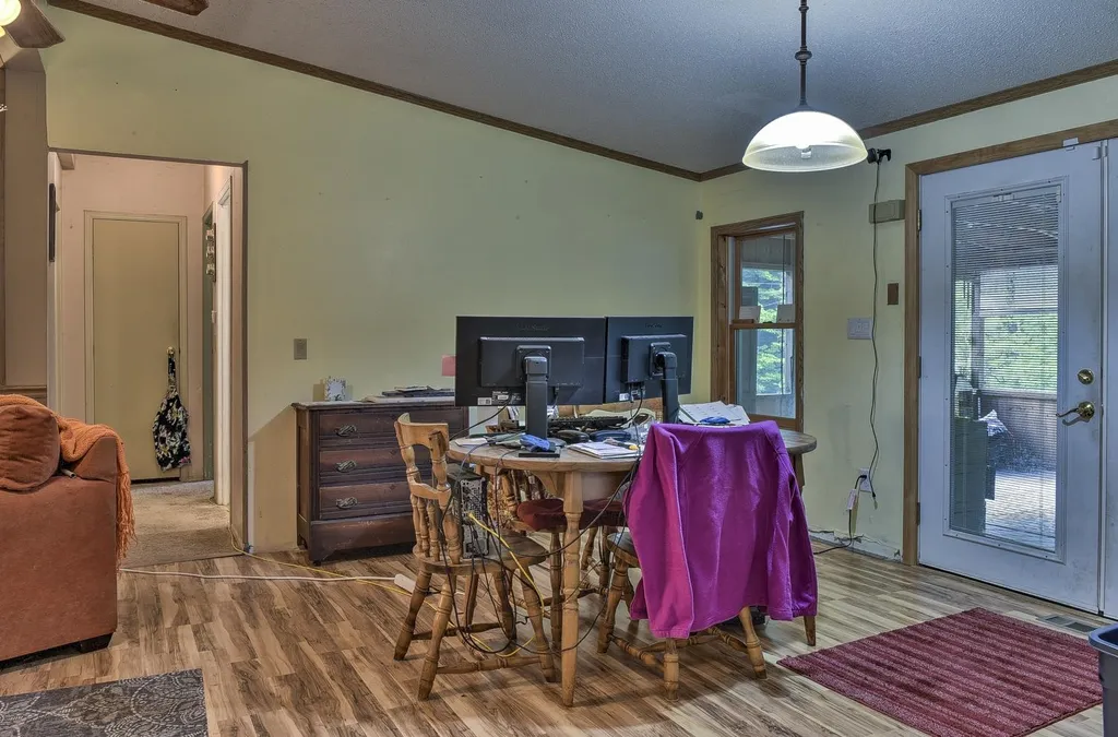 10 Burt Hill Road Winchester NH 03470