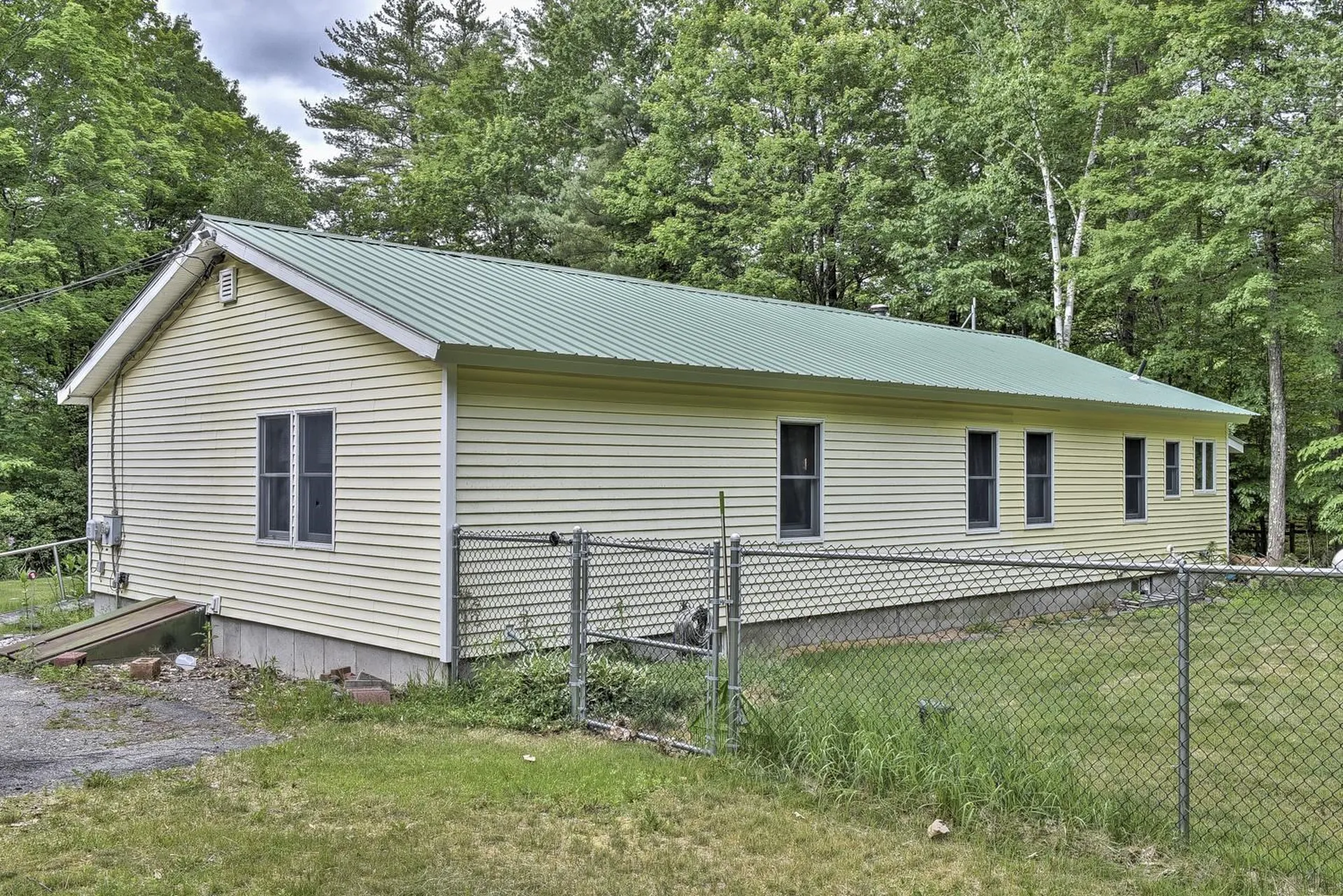 10 Burt Hill Road Winchester NH 03470