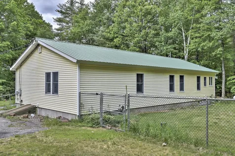 10 Burt Hill Road Winchester NH 03470