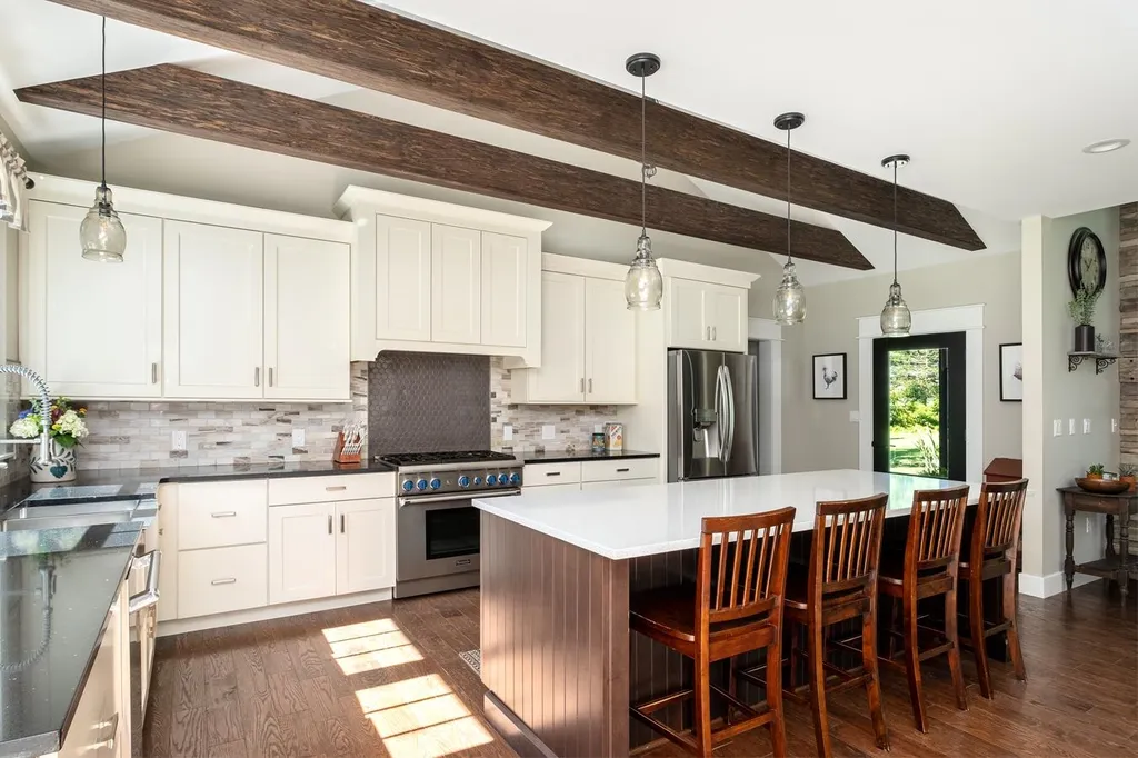 177 Winnicut Road Greenland NH 03840