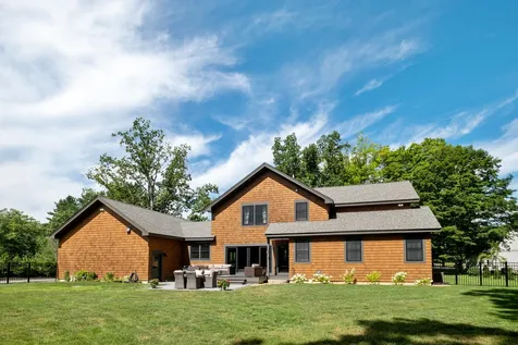 177 Winnicut Road Greenland NH 03840