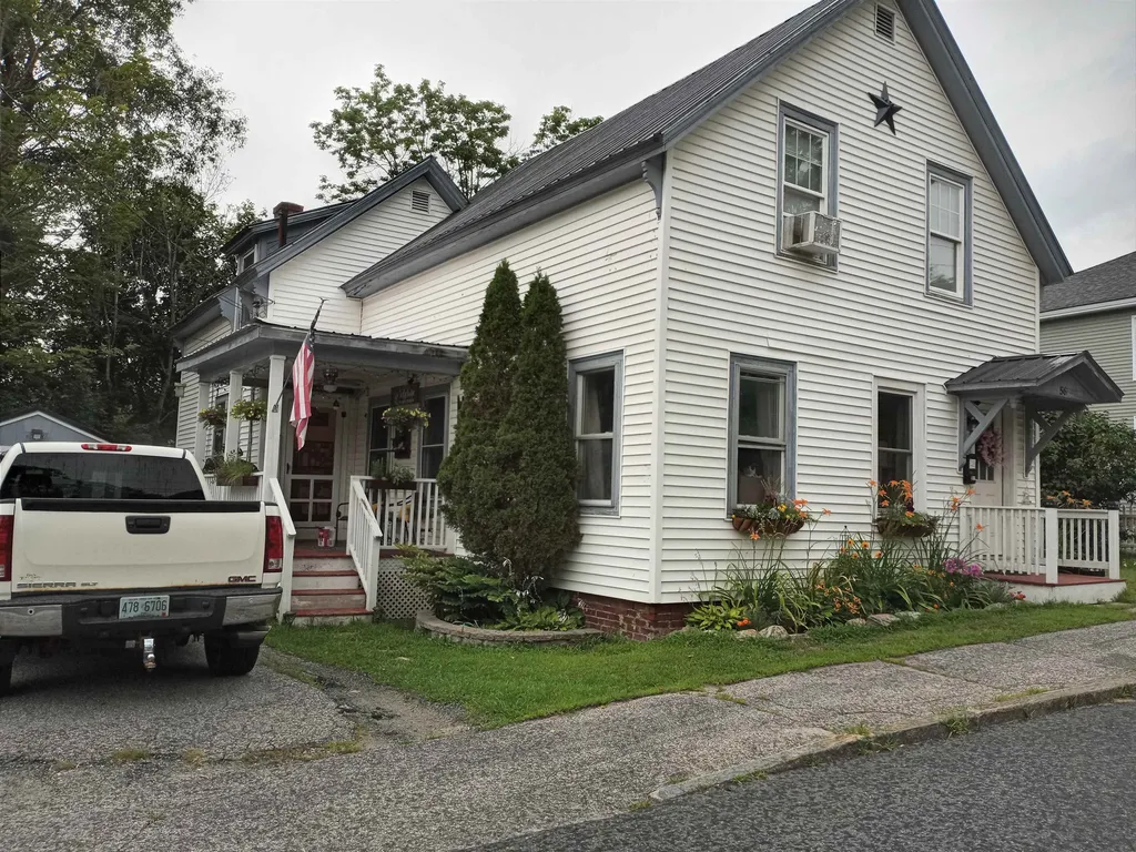 56 Summer Street Newport NH 03773