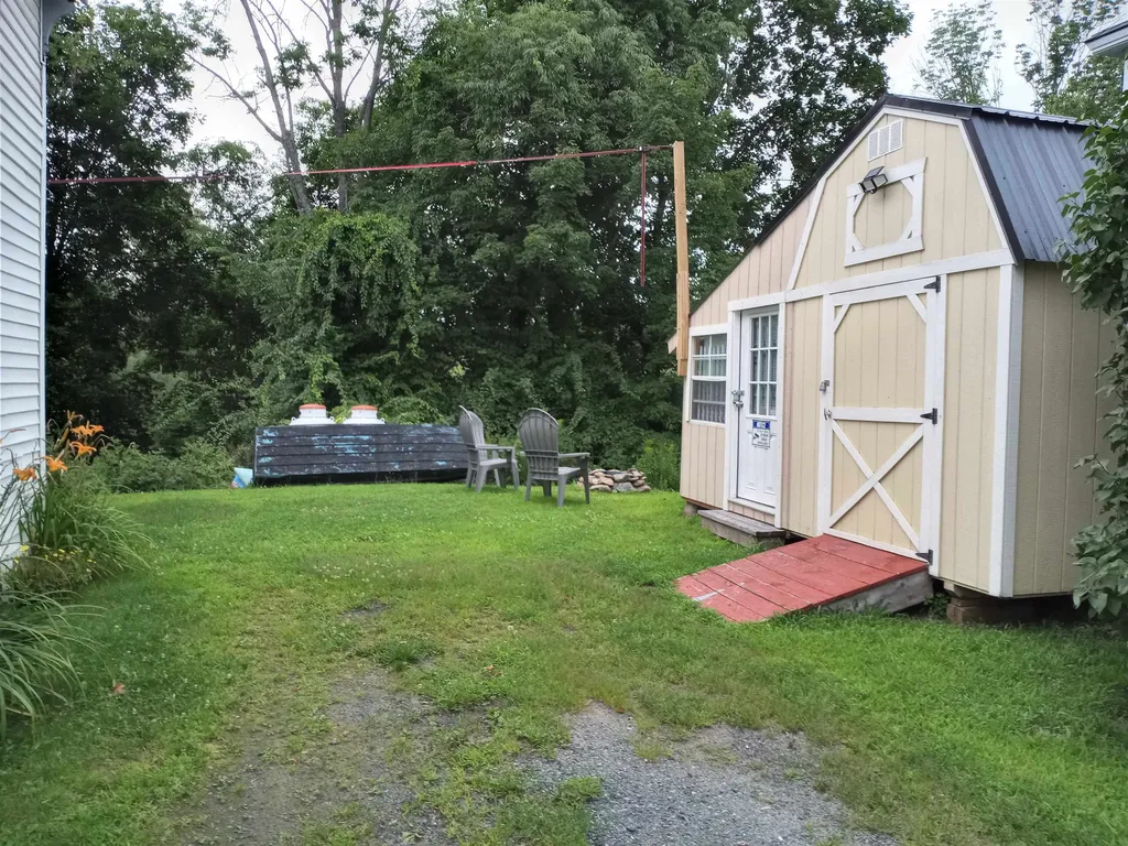 56 Summer Street Newport NH 03773