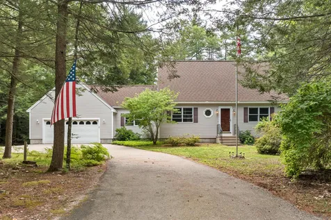 4 Percy Drive Wolfeboro NH 03894