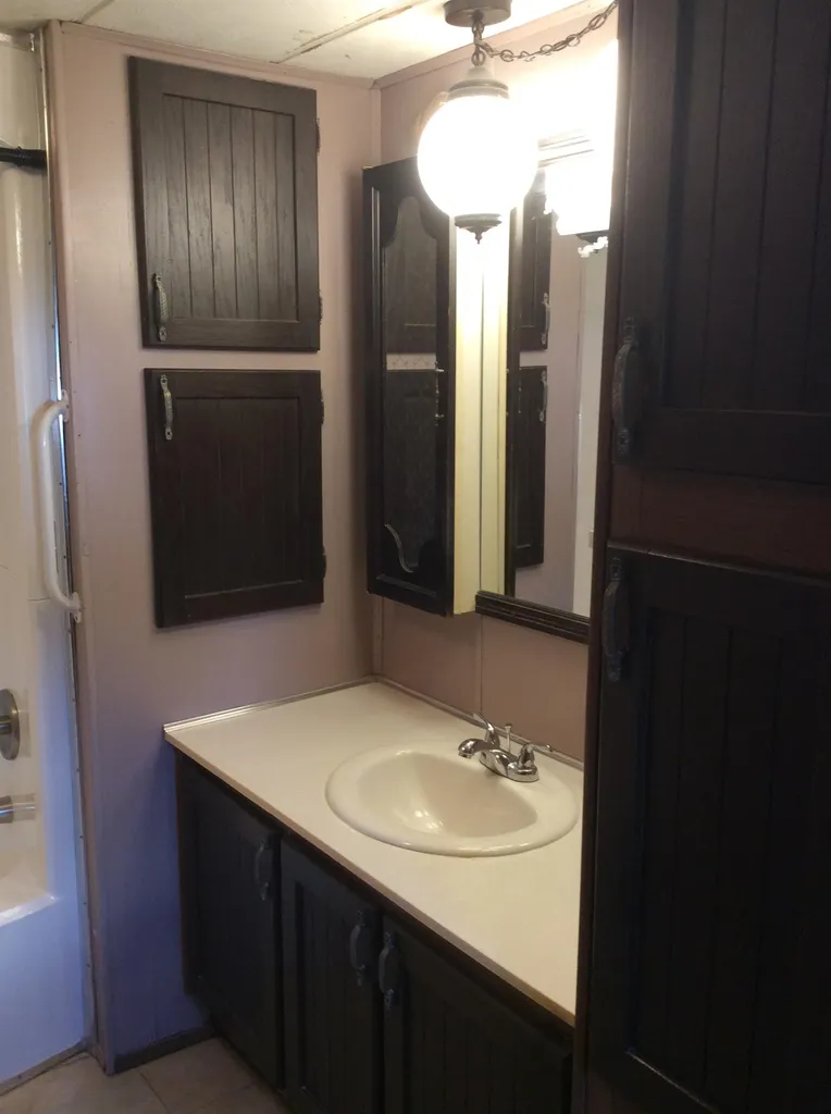 290 Calef Highway Epping NH 03042