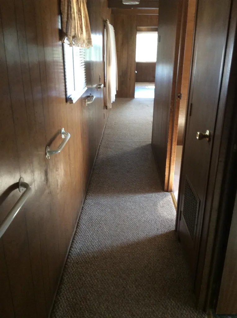 290 Calef Highway Epping NH 03042