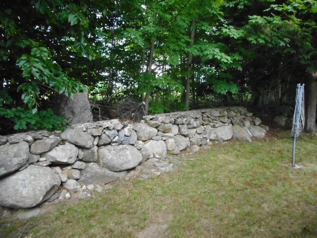 290 Calef Highway Epping NH 03042