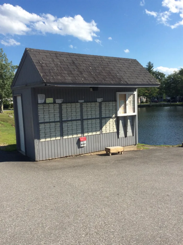 290 Calef Highway Epping NH 03042