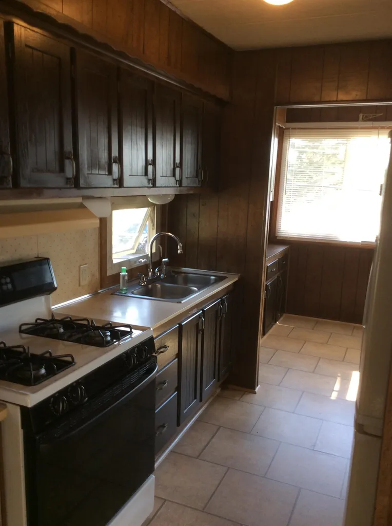 290 Calef Highway Epping NH 03042