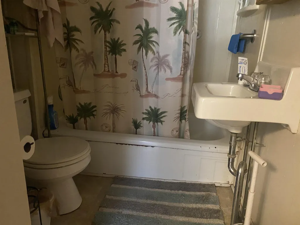 41 Furnace Street Poultney VT 05764